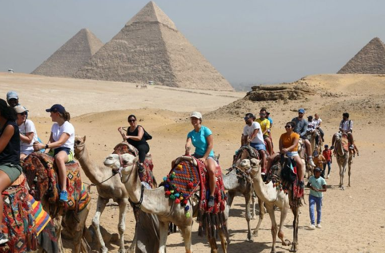 Mengungkap Rahasia Piramida Mesir: Penemuan Baru dalam Arsitektur Kuno