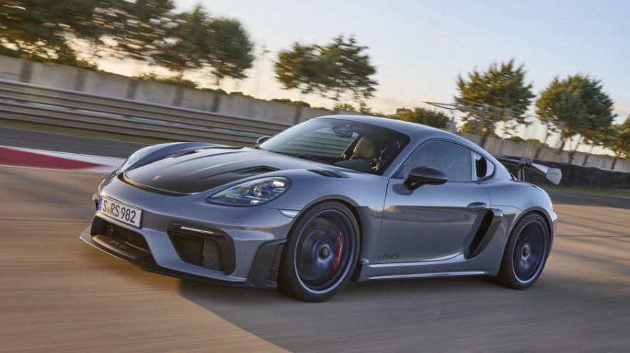 Porsche Cayman: Mobil Sport Ikonik dengan Performansi Mengesankan